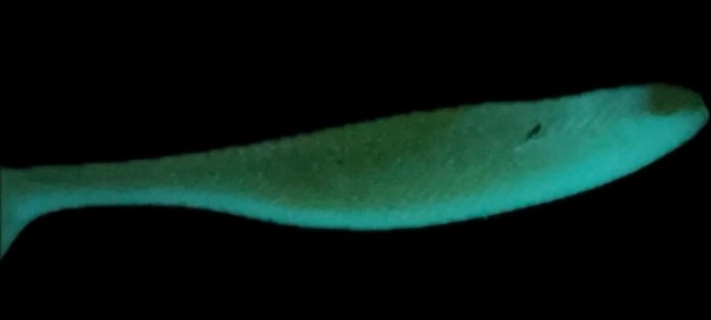 4" Nova Mullet Scream minnow (Glow) 6pk - Image 4